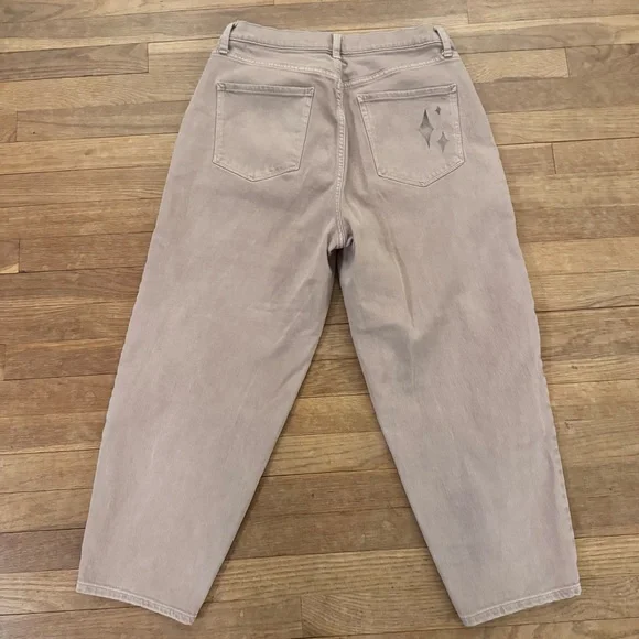 A.N.A women's High-Rise Balloon Jean five-button closure pants size 12
 b65 - Picture 6 of 6